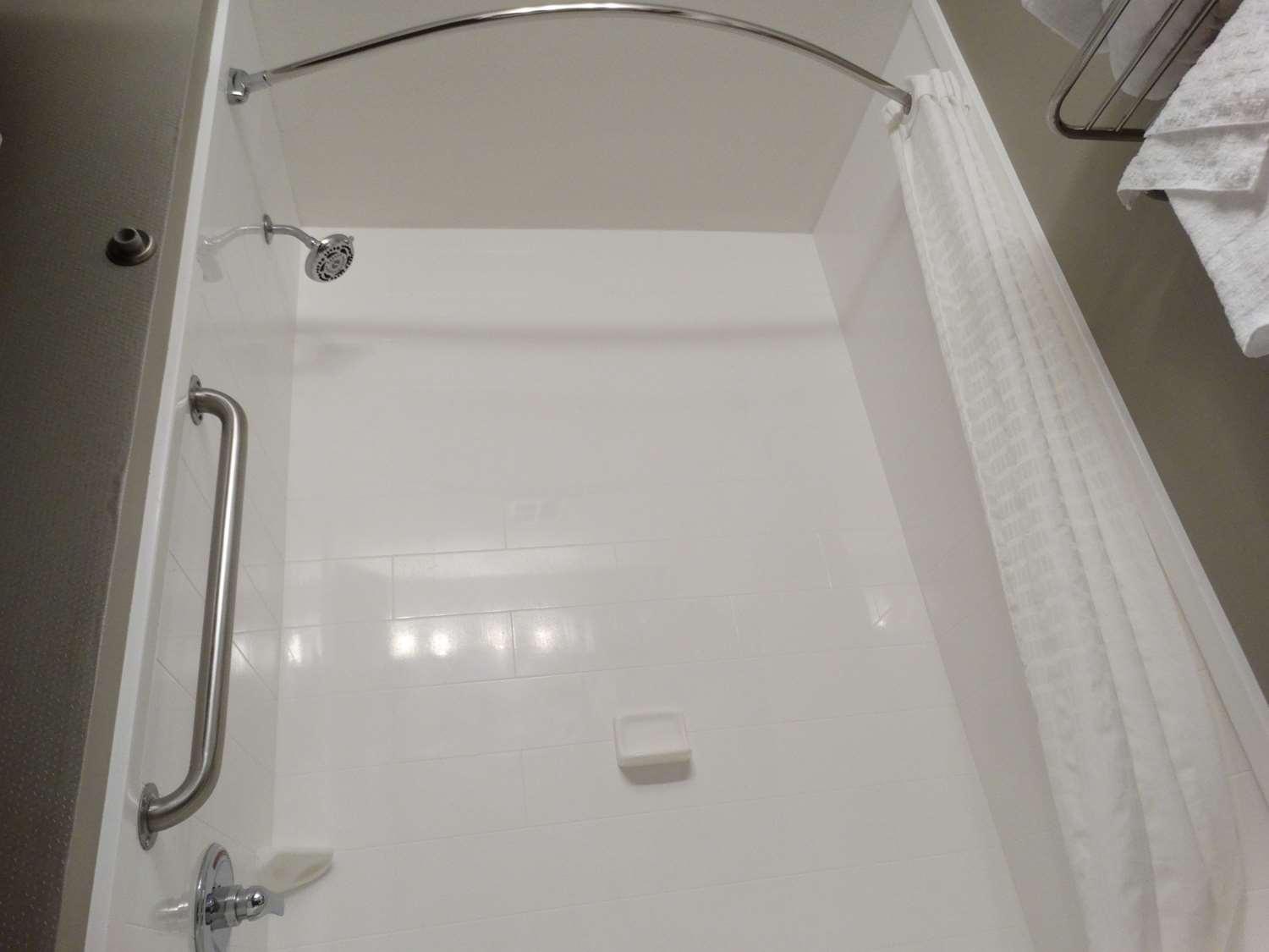 Best Western Wichita Northeast Luaran gambar